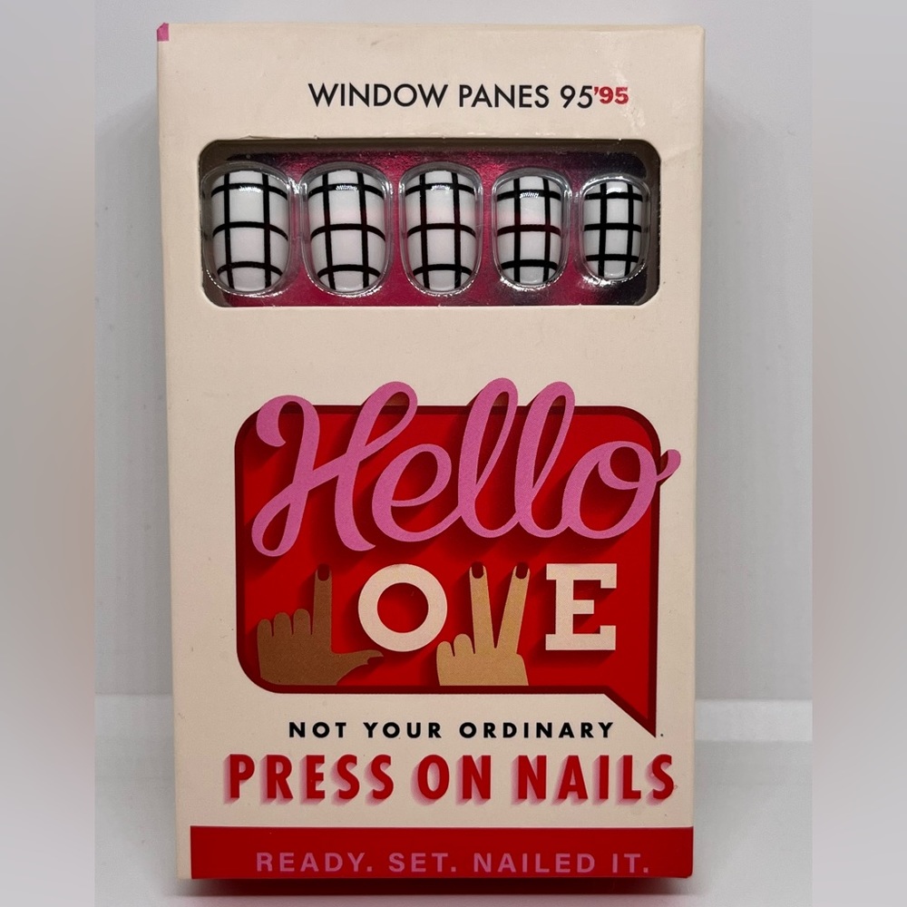 Hello Love ❤️ Nails